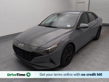 2021 Hyundai Elantra in Topeka, KS 66611