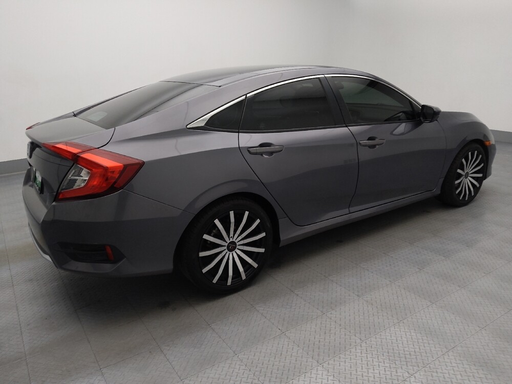 2020 Honda Civic in Topeka, KS 66611 - 18130779 10