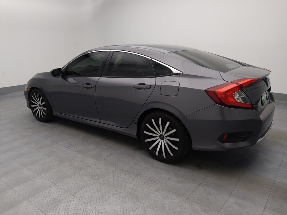 2020 Honda Civic in Topeka, KS 66611 - 18130779 3