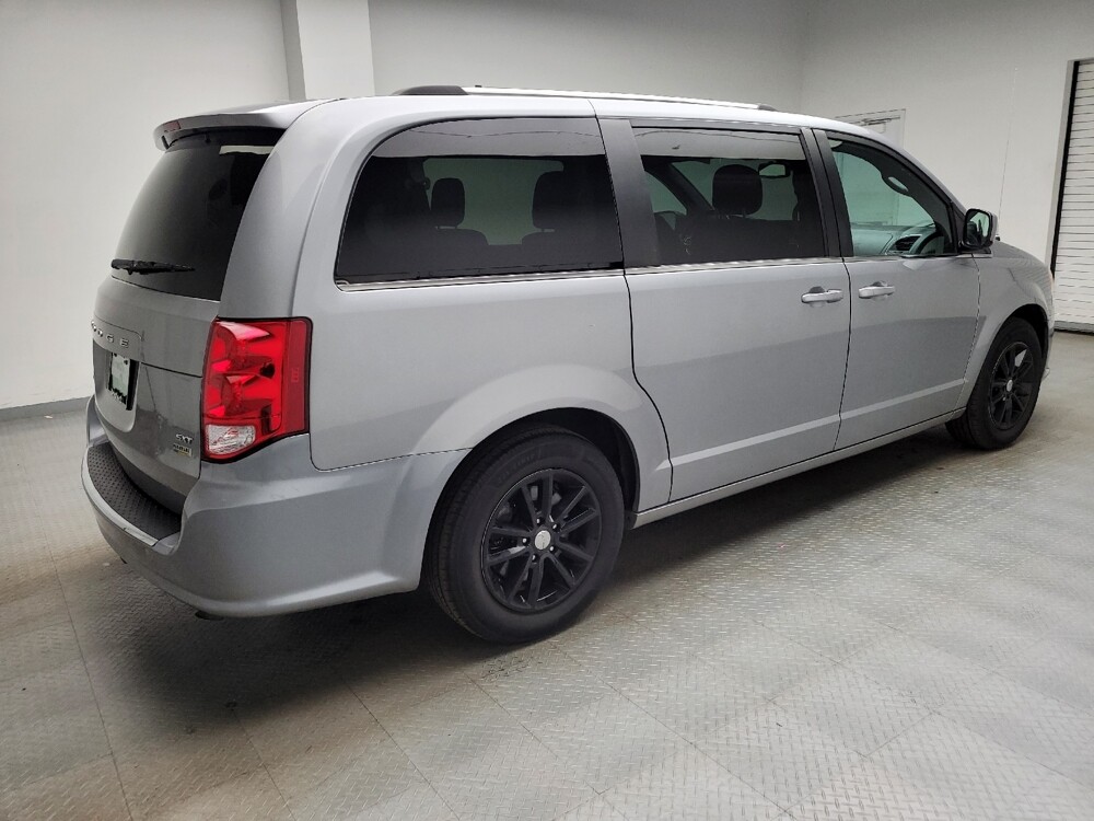 2019 Dodge Grand Caravan in Eastpointe, MI 48021 - 18130781 10