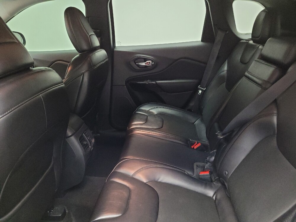 2019 Jeep Cherokee in Eastpointe, MI 48021 - 18130784 18