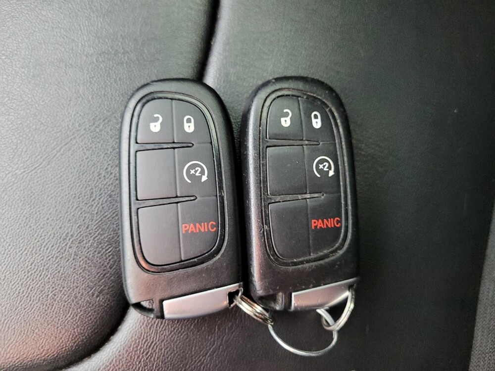 2019 Jeep Cherokee in Eastpointe, MI 48021 - 18130784 32