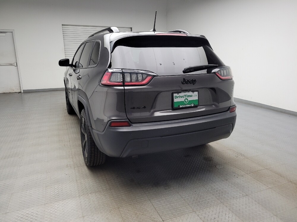 2019 Jeep Cherokee in Eastpointe, MI 48021 - 18130784 6