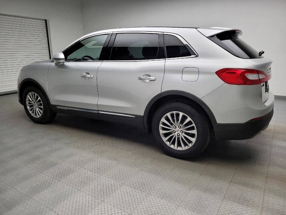 2017 Lincoln MKX in Eastpointe, MI 48021 - 18130786 3