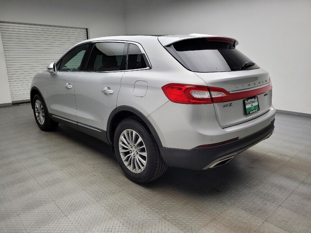 2017 Lincoln MKX in Eastpointe, MI 48021 - 18130786 5