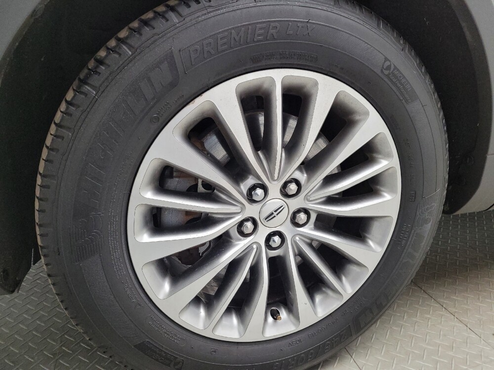 2017 Lincoln MKX in Eastpointe, MI 48021 - 18130786 31