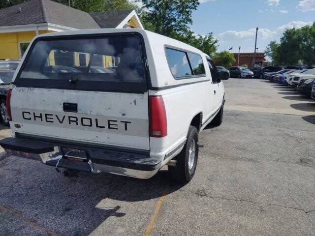 1994 Chevrolet Silverado 1500 in Greenville, SC 29607 - 18130793 3