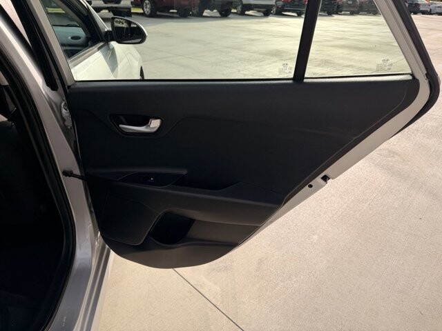 2021 Kia Rio in Knoxville, TN 37920 - 18130798 10