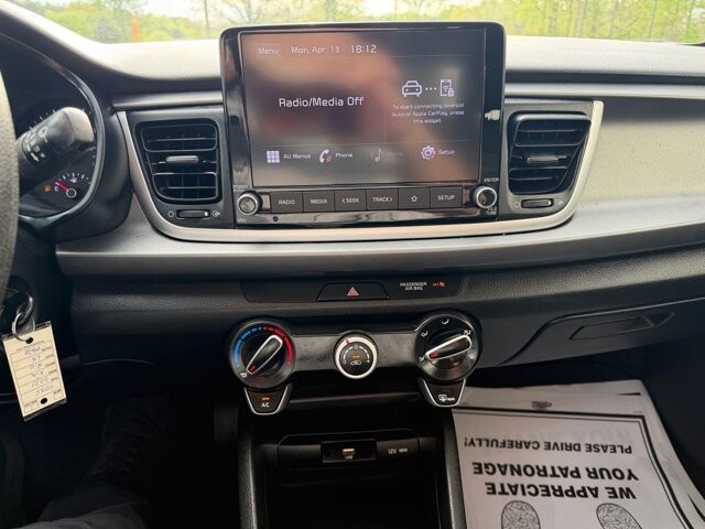 2021 Kia Rio in Knoxville, TN 37920 - 18130798 22