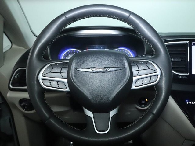 2024 Chrysler Pacifica in Bedford, OH 44146 - 18130801 20