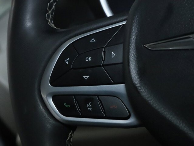 2024 Chrysler Pacifica in Bedford, OH 44146 - 18130801 21
