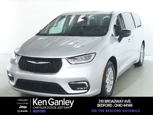 2024 Chrysler Pacifica in Bedford, OH 44146 - 18130801
