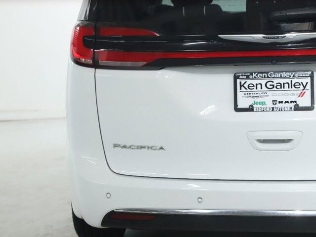 2024 Chrysler Pacifica in Bedford, OH 44146 - 18130802 41