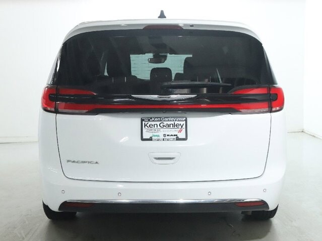 2024 Chrysler Pacifica in Bedford, OH 44146 - 18130802 40