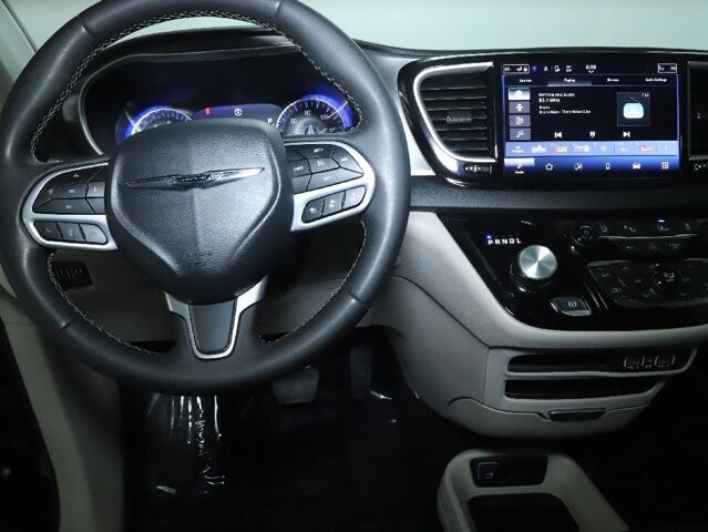 2024 Chrysler Pacifica in Bedford, OH 44146 - 18130803 26