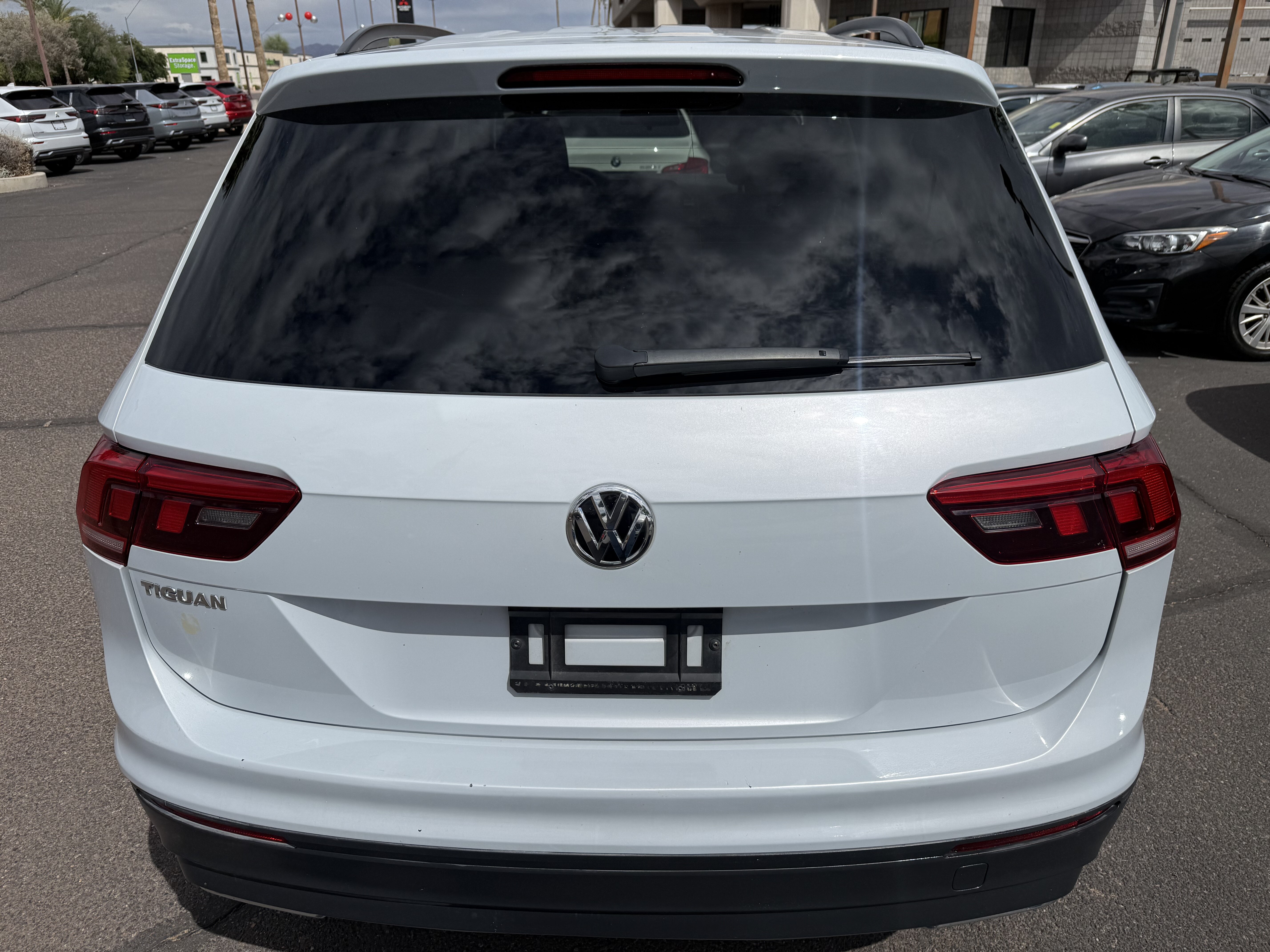 2019 Volkswagen Tiguan in Phoenix, AZ 85022 - 18130811 5