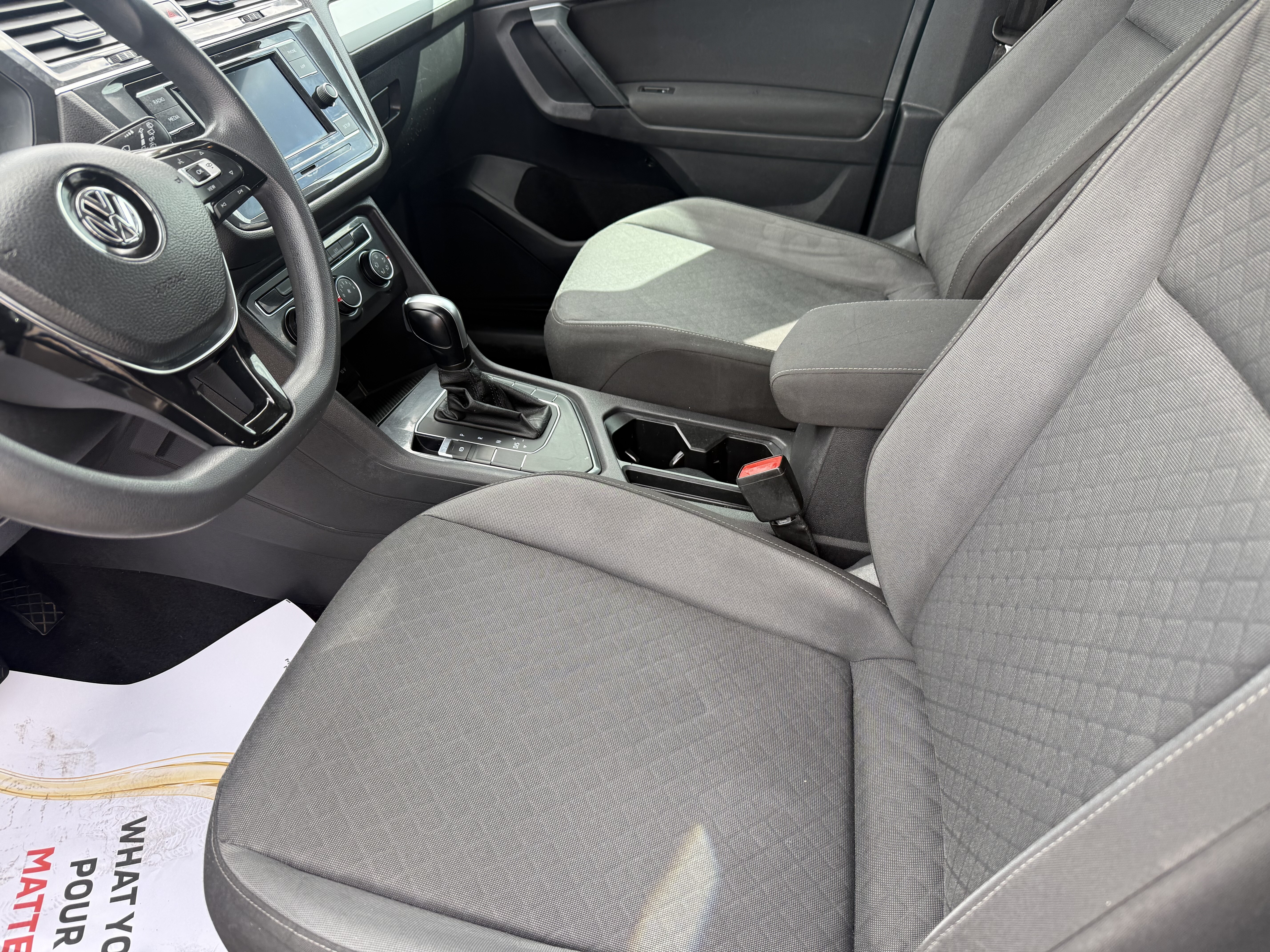 2019 Volkswagen Tiguan in Phoenix, AZ 85022 - 18130811 9