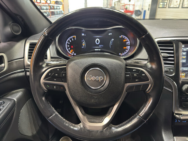 2018 Jeep Grand Cherokee in Burlington, WI 53105 - 18130825 23