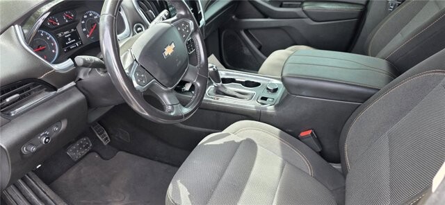 2019 Chevrolet Traverse in Mesa, AZ 85212 - 18130830 13