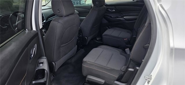 2019 Chevrolet Traverse in Mesa, AZ 85212 - 18130830 11