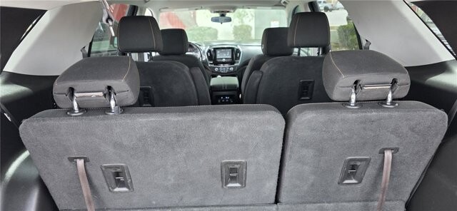 2019 Chevrolet Traverse in Mesa, AZ 85212 - 18130830 10