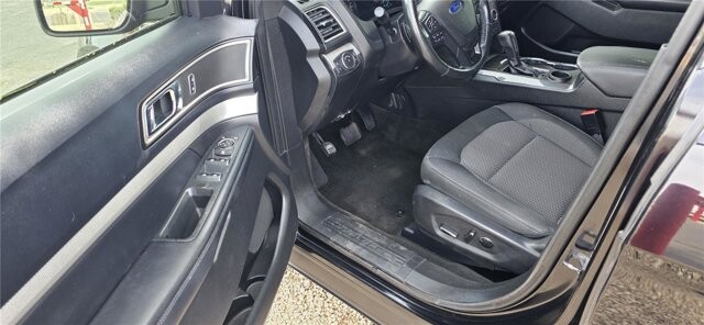 2016 Ford Explorer in Mesa, AZ 85212 - 18130832 13