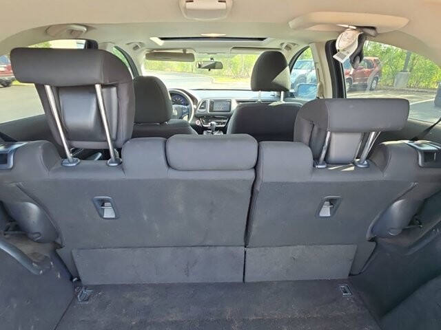 2018 Honda HR-V in Marysville, OH 43040 - 18130834 35