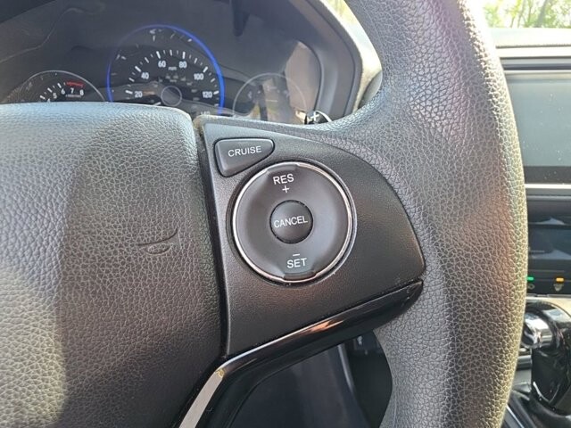 2018 Honda HR-V in Marysville, OH 43040 - 18130834 20