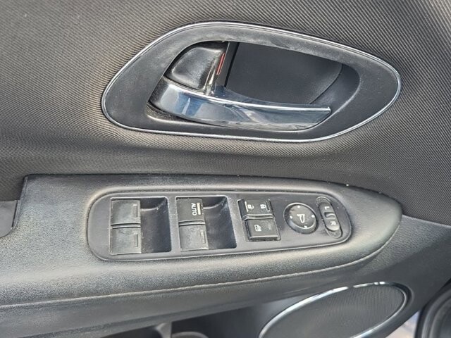 2018 Honda HR-V in Marysville, OH 43040 - 18130834 14