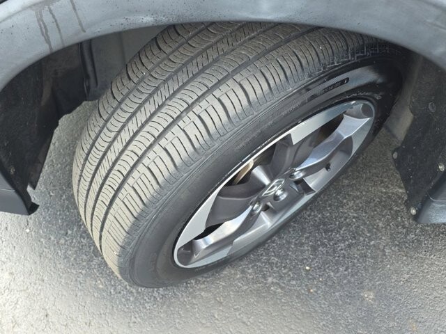 2018 Honda HR-V in Marysville, OH 43040 - 18130834 12