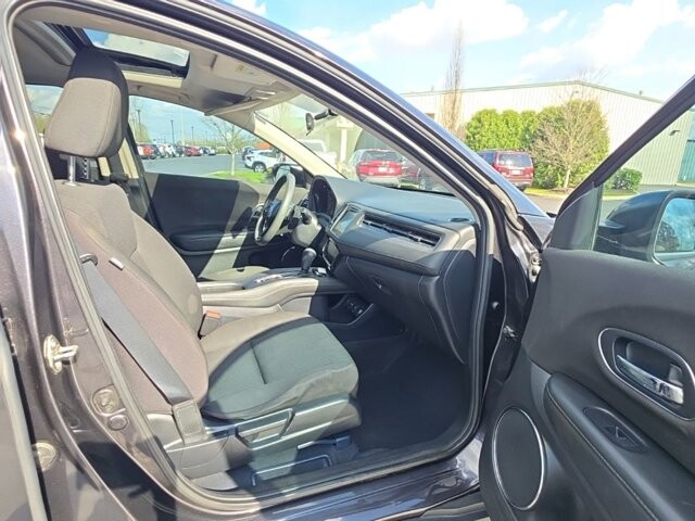 2018 Honda HR-V in Marysville, OH 43040 - 18130834 41