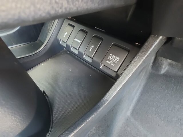 2018 Honda HR-V in Marysville, OH 43040 - 18130834 45