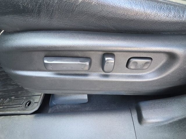 2017 Honda Pilot in Marysville, OH 43040 - 18130835 17