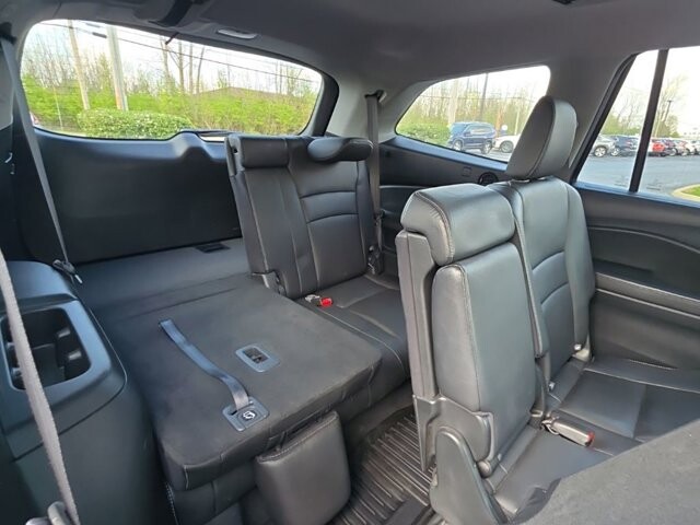 2017 Honda Pilot in Marysville, OH 43040 - 18130835 44