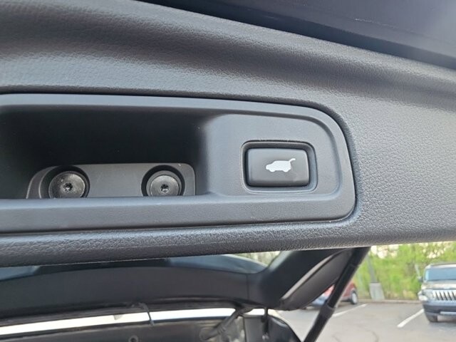 2017 Honda Pilot in Marysville, OH 43040 - 18130835 40