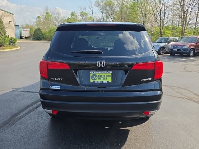 2017 Honda Pilot in Marysville, OH 43040 - 18130835 6