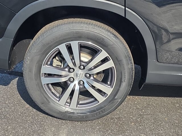 2017 Honda Pilot in Marysville, OH 43040 - 18130835 11