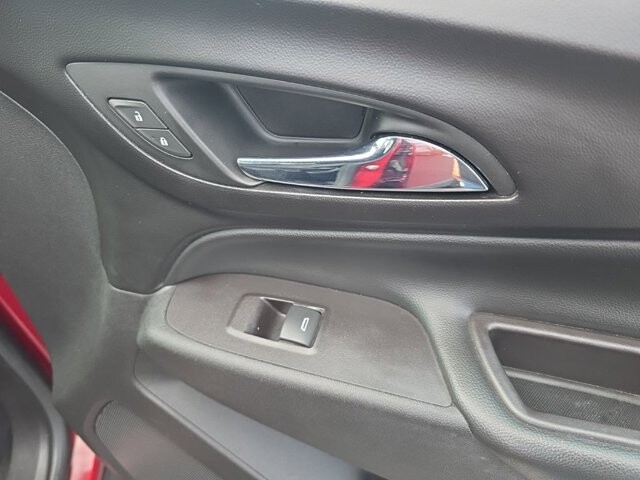 2018 Chevrolet Equinox in Marysville, OH 43040 - 18130836 41