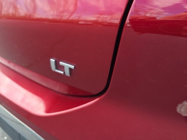 2018 Chevrolet Equinox in Marysville, OH 43040 - 18130836 8