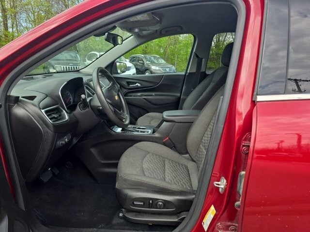 2018 Chevrolet Equinox in Marysville, OH 43040 - 18130836 15