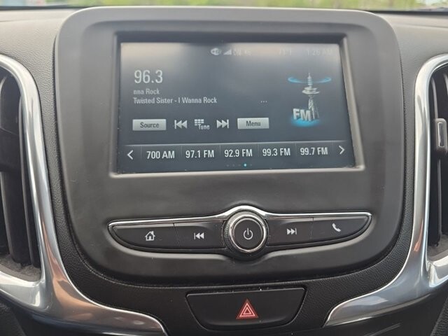 2018 Chevrolet Equinox in Marysville, OH 43040 - 18130836 24