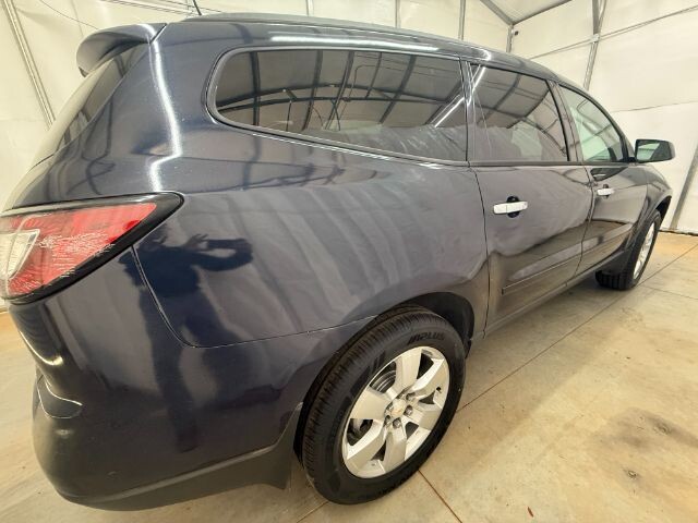 2015 Chevrolet Traverse in Austell, GA 30168 - 18130843 7