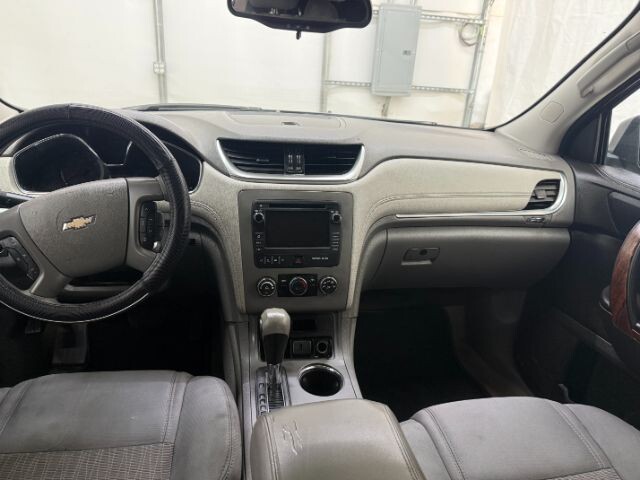2015 Chevrolet Traverse in Austell, GA 30168 - 18130843 10