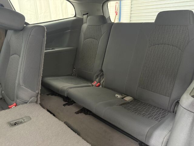 2015 Chevrolet Traverse in Austell, GA 30168 - 18130843 12