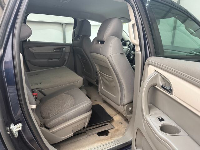 2015 Chevrolet Traverse in Austell, GA 30168 - 18130843 13