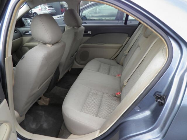 2012 Ford Fusion in Barton, MD 21521 - 18130845 5