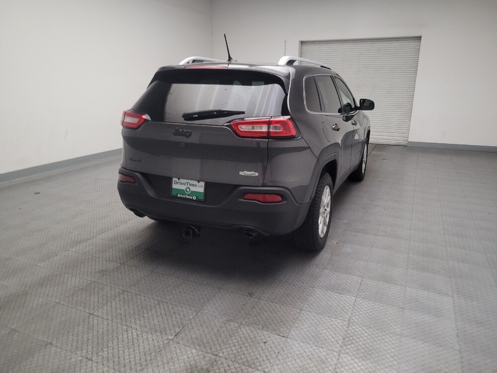 2014 Jeep Cherokee in Riverside, CA 92504 - 18130855 7