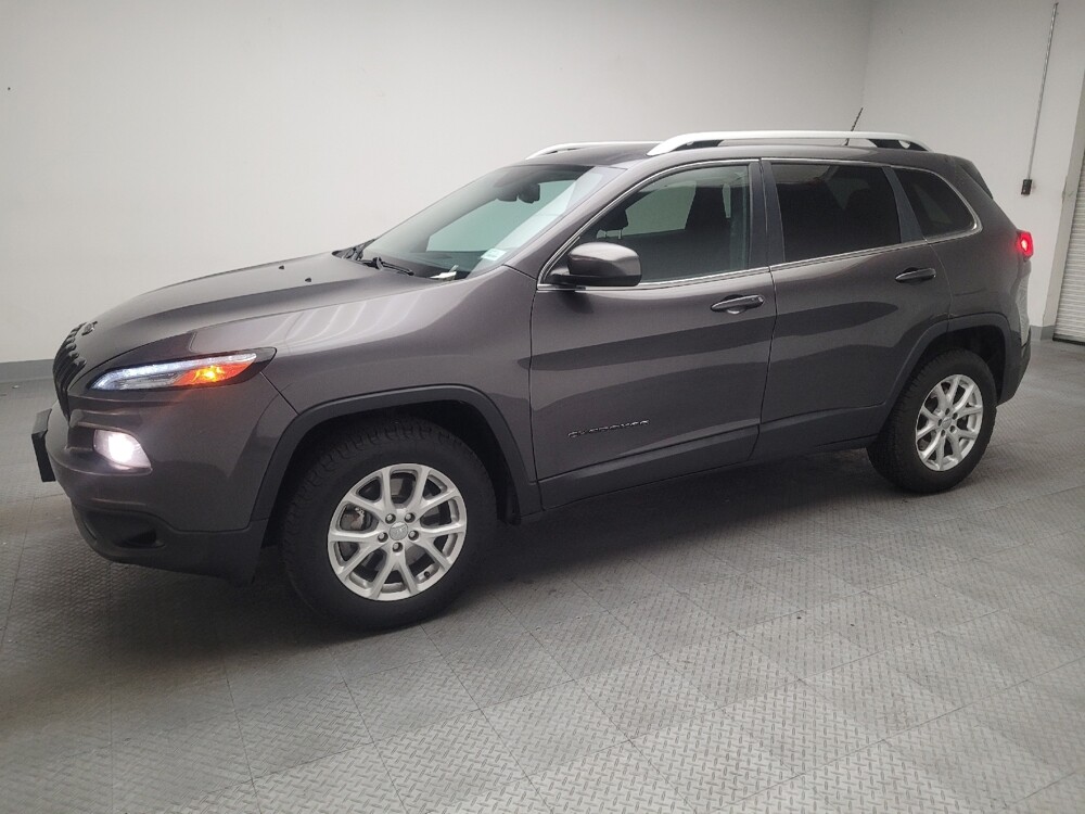 2014 Jeep Cherokee in Riverside, CA 92504 - 18130855 2