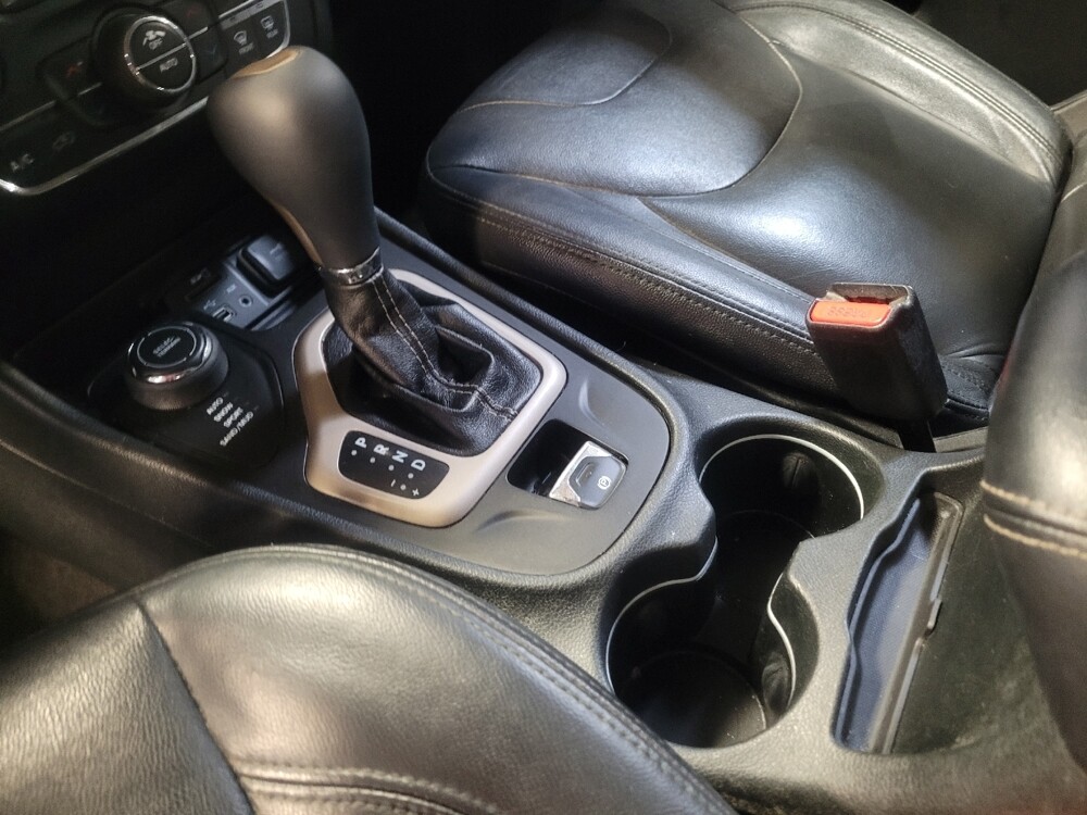 2014 Jeep Cherokee in Riverside, CA 92504 - 18130855 26