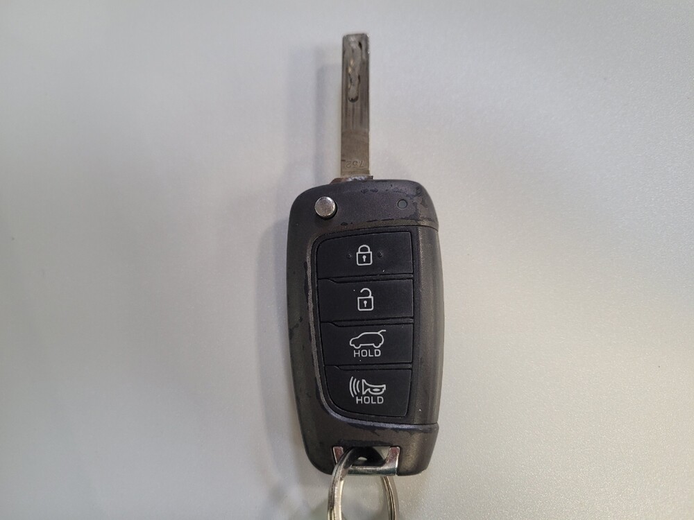 2019 Hyundai Santa Fe in Downey, CA 90241 - 18130860 32